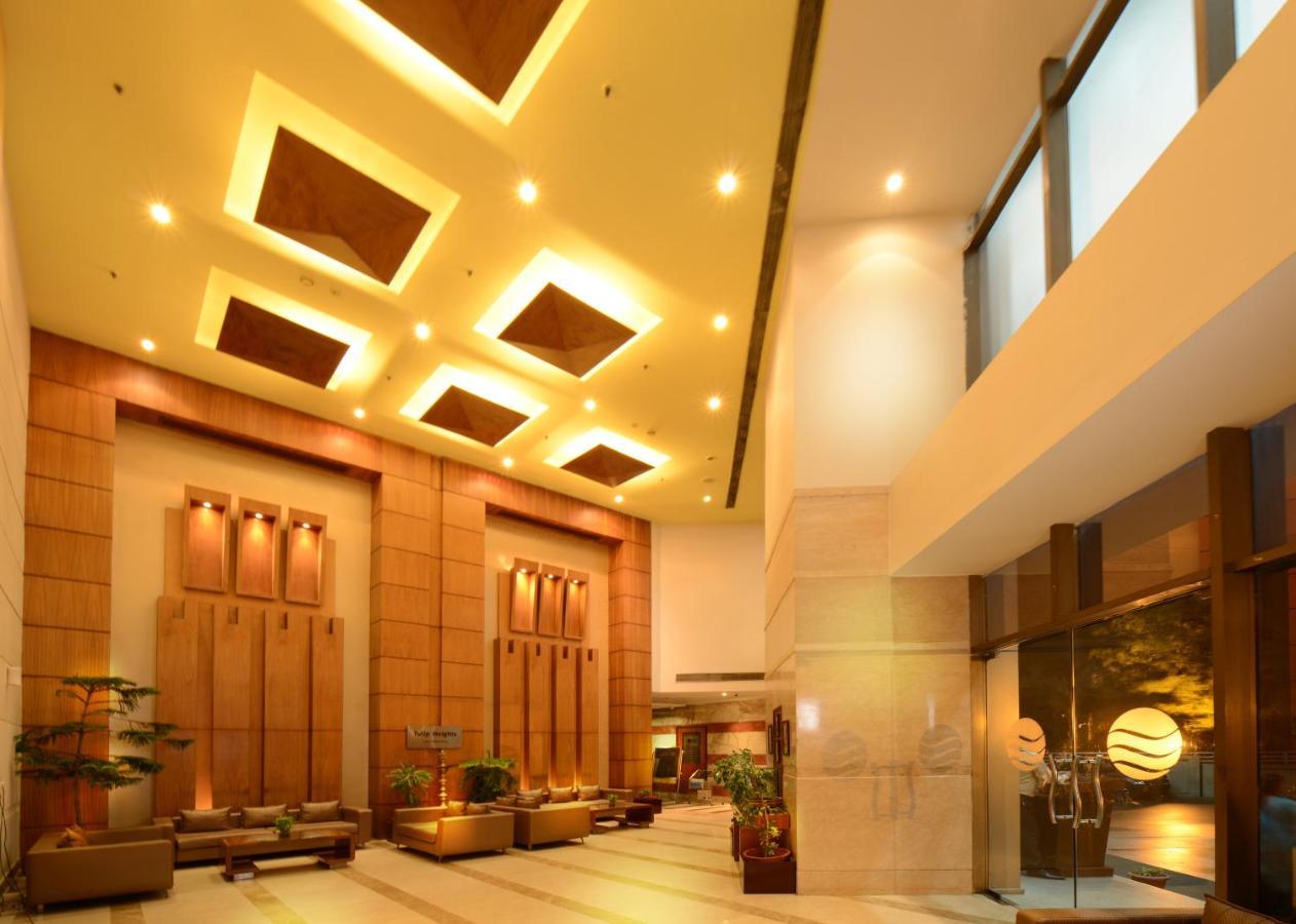 Comfort Inn Tulip Heights Батинда Екстериор снимка