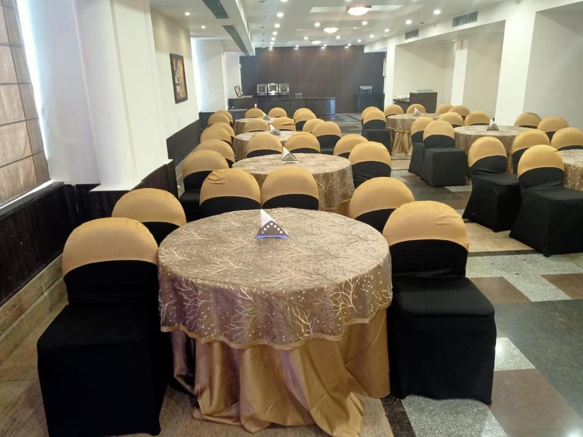 Comfort Inn Tulip Heights Батинда Екстериор снимка