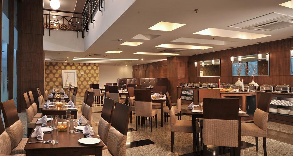 Comfort Inn Tulip Heights Батинда Екстериор снимка